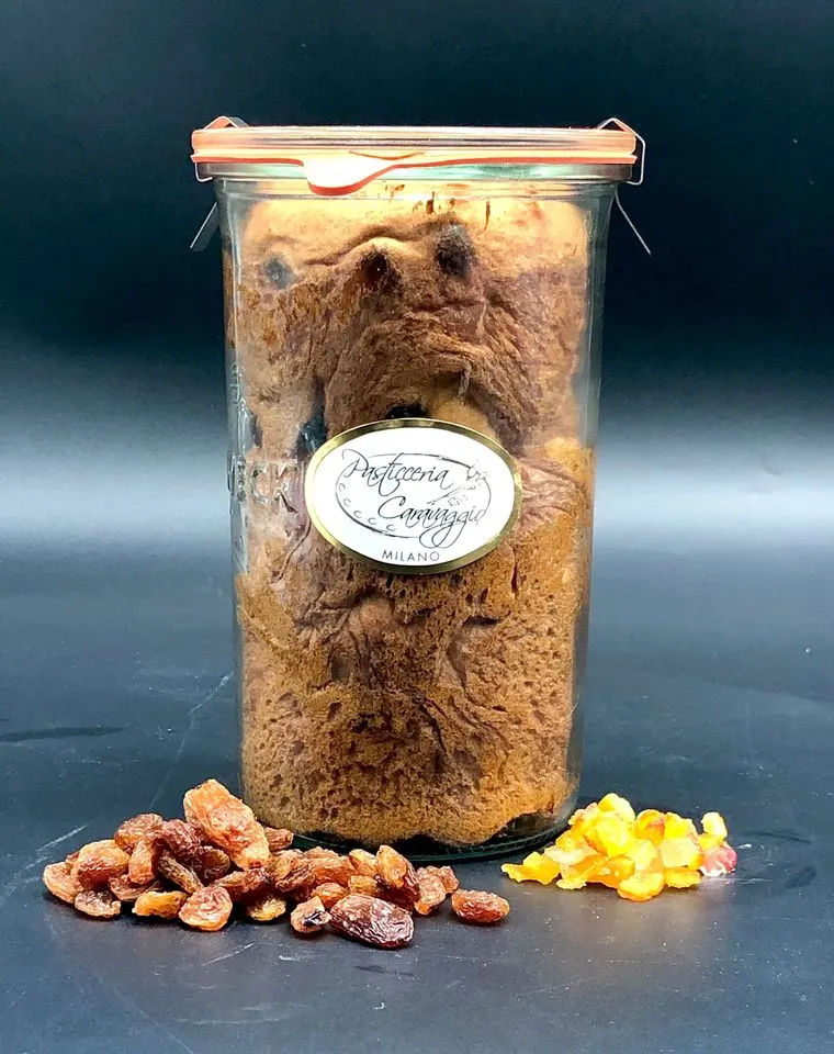 Panettone in vaso grande, con canditi e uvetta